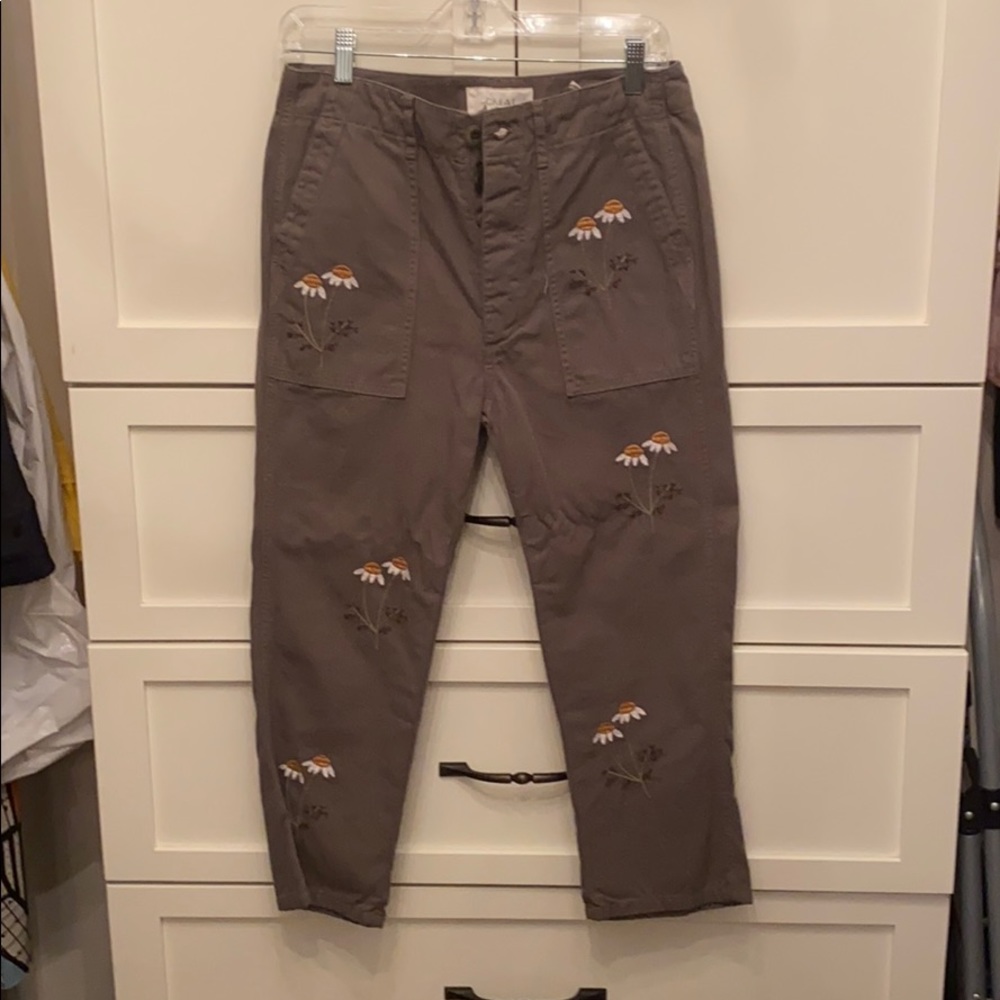 Army Green Cropped skinny pants with flowers